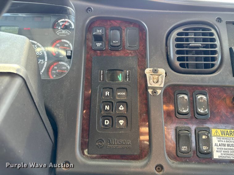 image for item EU5117 2015 Freightliner 114SD sewer jetter truck