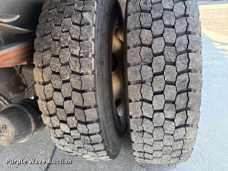 image for item EU5117 2015 Freightliner 114SD sewer jetter truck