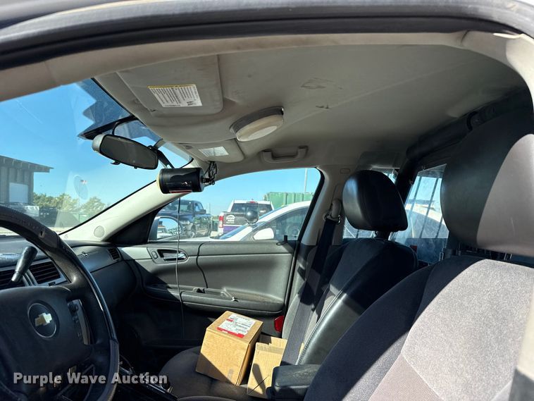 image for item EU5120 2013 Chevrolet Impala Police 