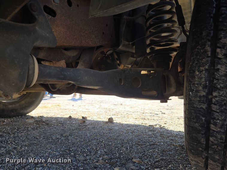 image for item EU5122 1994 Ford F150 pickup truck