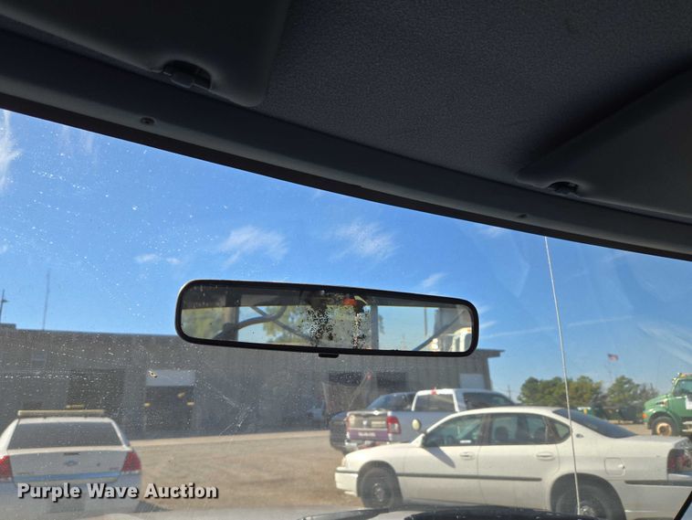 image for item EU5122 1994 Ford F150 pickup truck