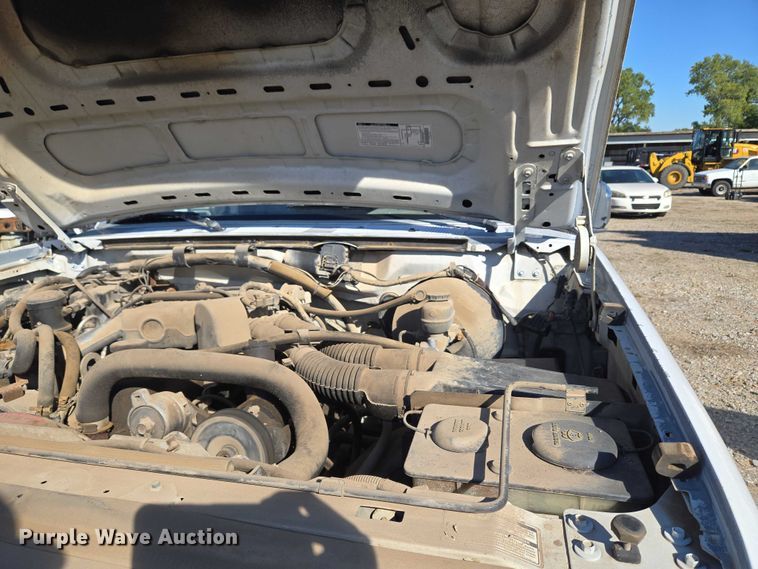 image for item EU5122 1994 Ford F150 pickup truck