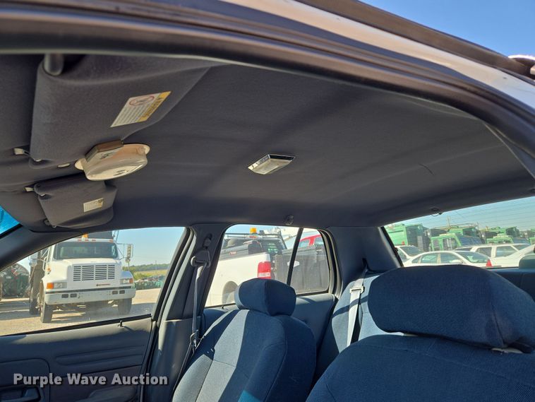 image for item EU5123 2000 Ford Crown Victoria Police Interceptor 