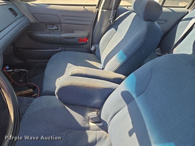 image for item EU5123 2000 Ford Crown Victoria Police Interceptor 