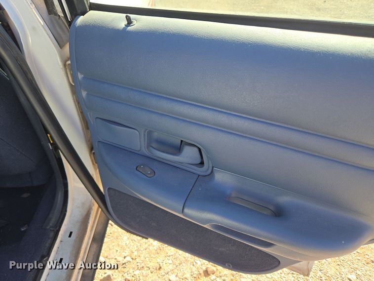 image for item EU5123 2000 Ford Crown Victoria Police Interceptor 