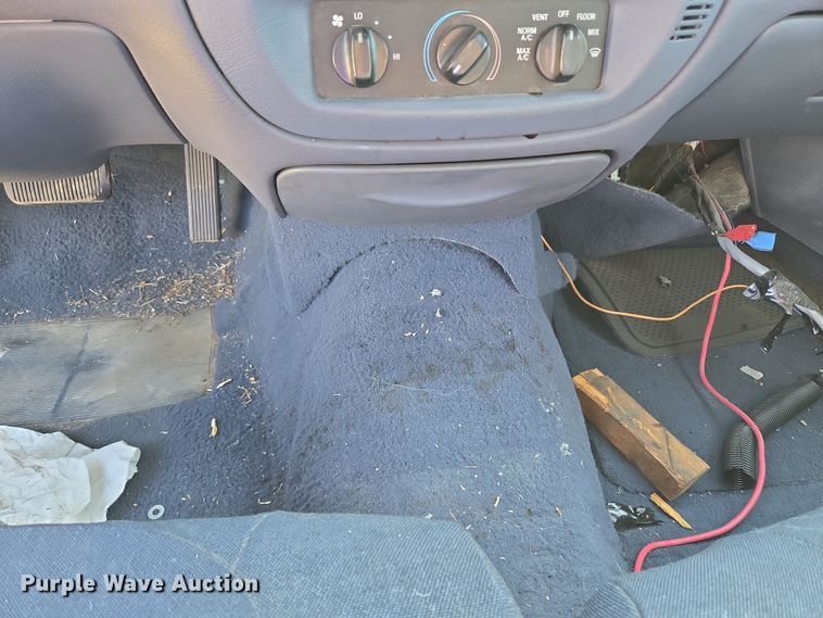 image for item EU5123 2000 Ford Crown Victoria Police Interceptor 