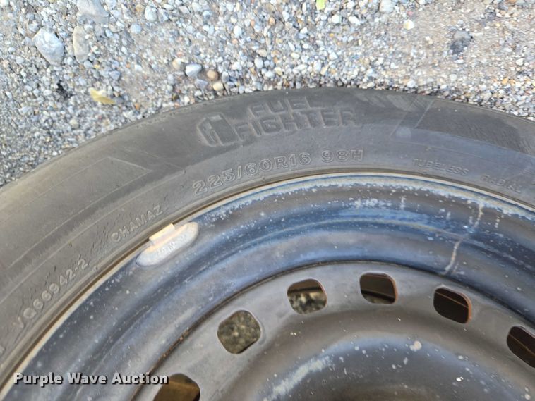 image for item EU5123 2000 Ford Crown Victoria Police Interceptor 