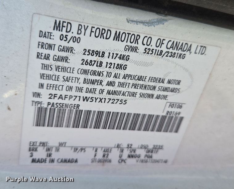 image for item EU5123 2000 Ford Crown Victoria Police Interceptor 