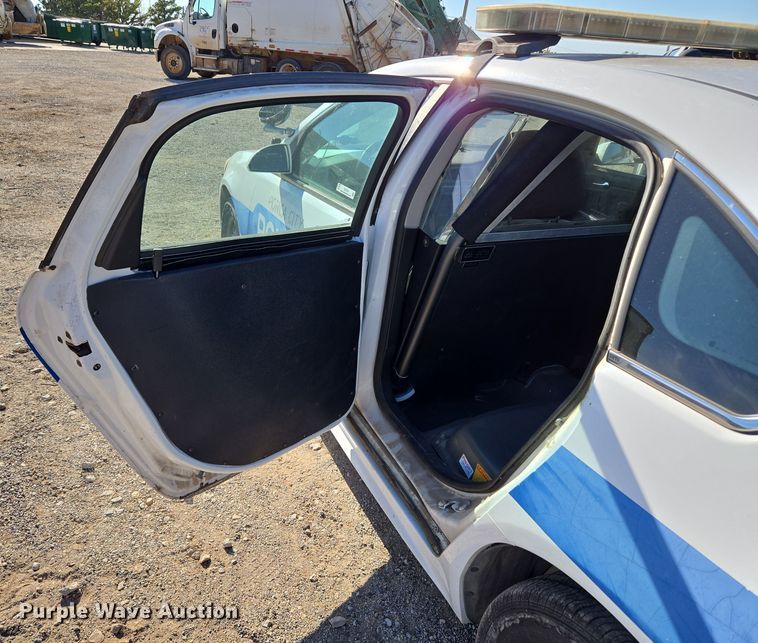 image for item EU5124 2011 Chevrolet Impala Police 