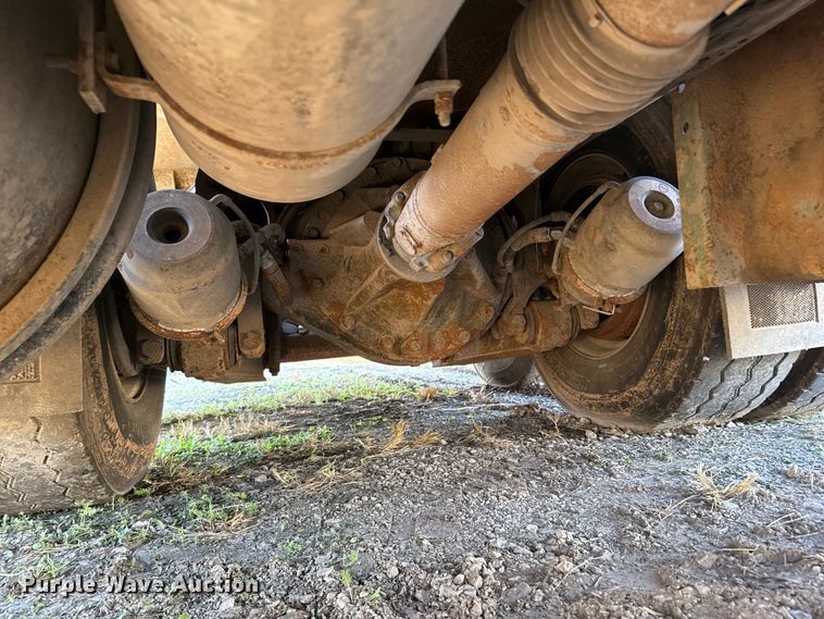 image for item EU5126 2012 Crane Carrier Low Entry refuse truck