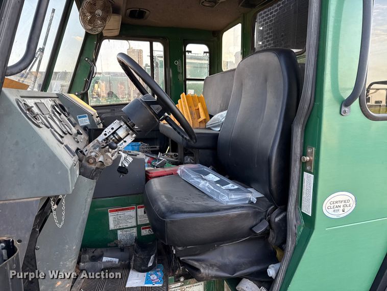 image for item EU5126 2012 Crane Carrier Low Entry refuse truck