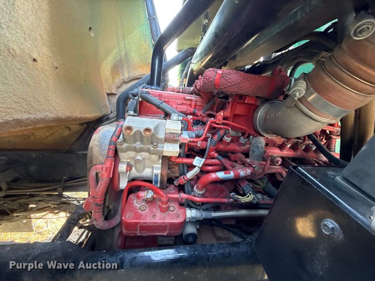 image for item EU5126 2012 Crane Carrier Low Entry refuse truck