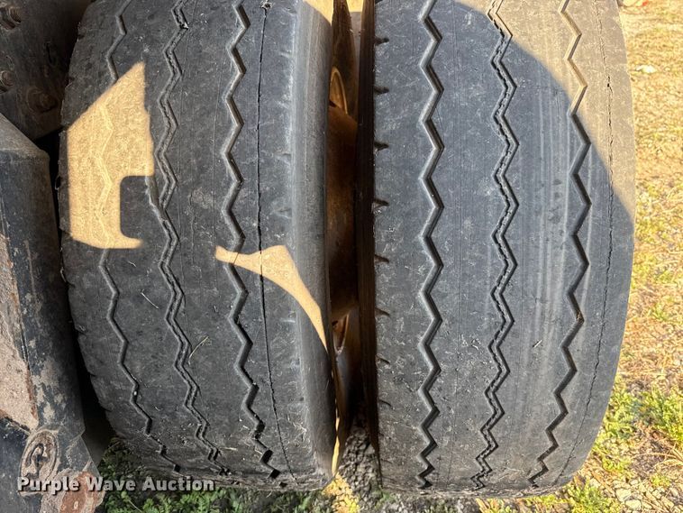 image for item EU5126 2012 Crane Carrier Low Entry refuse truck