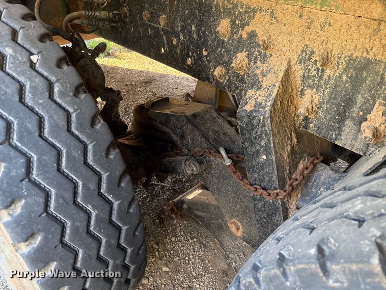 image for item EU5129 2016 Crane Carrier Low Entry refuse truck