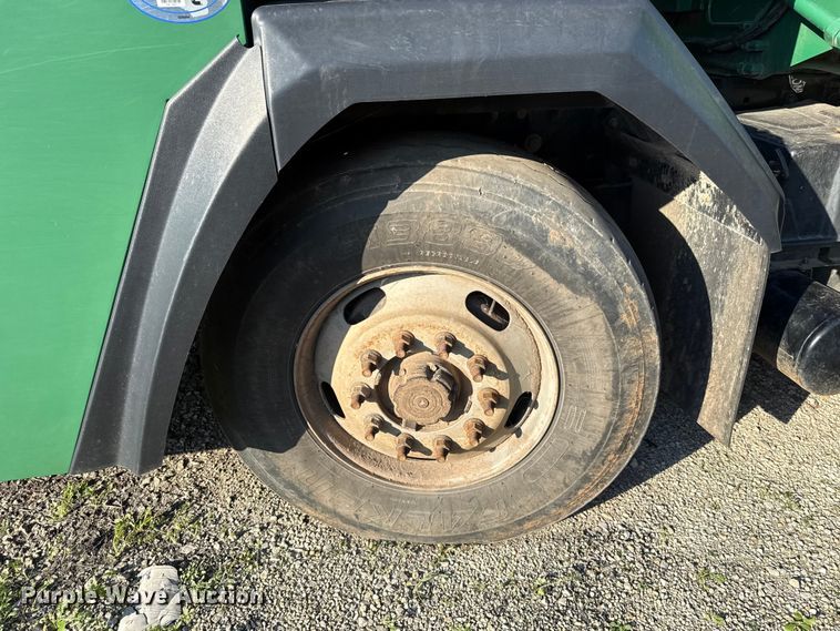 image for item EU5129 2016 Crane Carrier Low Entry refuse truck