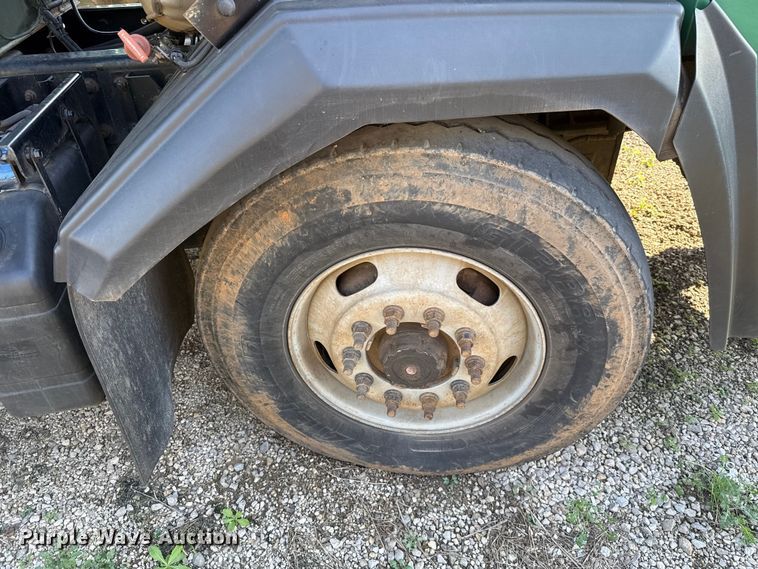 image for item EU5129 2016 Crane Carrier Low Entry refuse truck