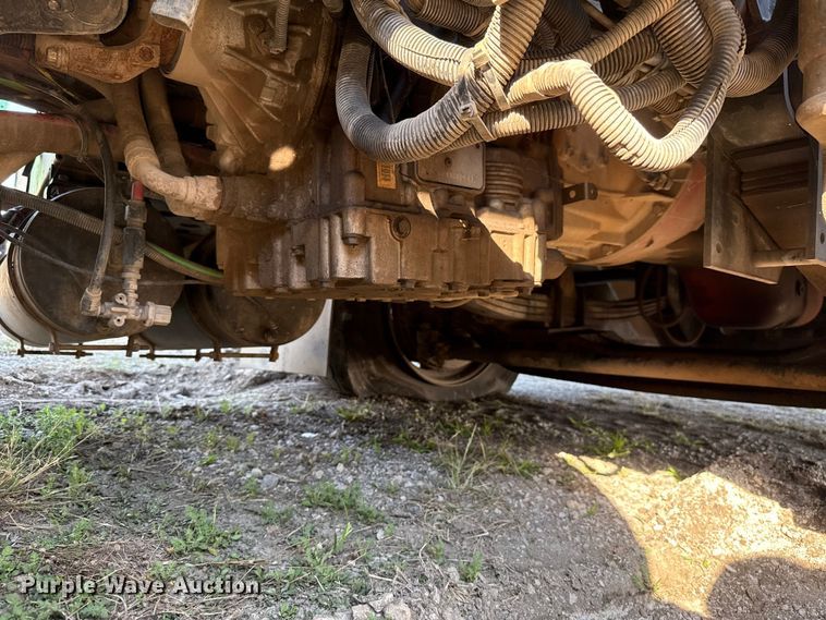 image for item EU5130 2015 Crane Carrier Low Entry refuse truck