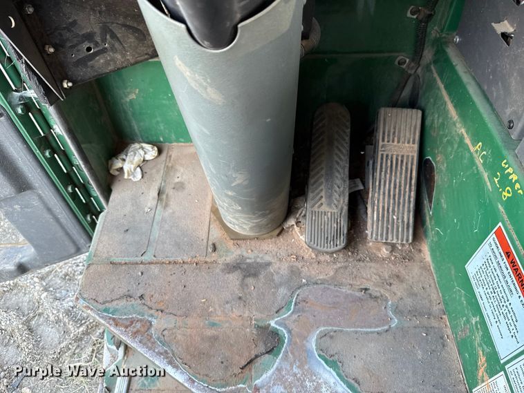 image for item EU5130 2015 Crane Carrier Low Entry refuse truck