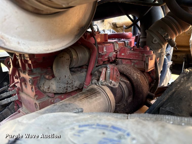 image for item EU5130 2015 Crane Carrier Low Entry refuse truck