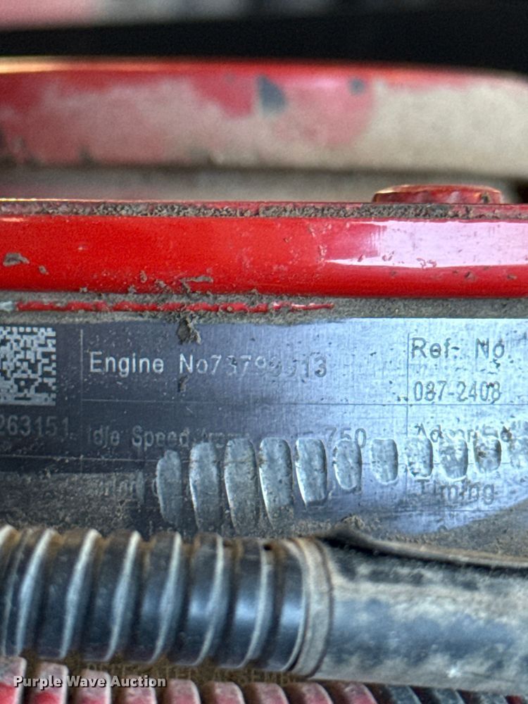 image for item EU5130 2015 Crane Carrier Low Entry refuse truck