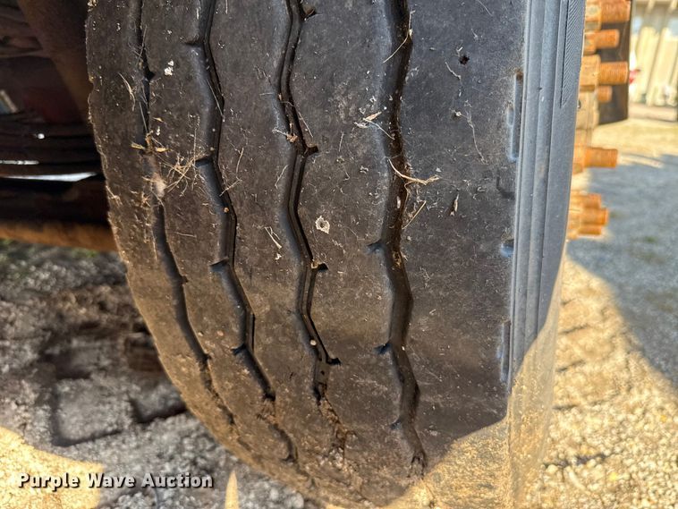 image for item EU5130 2015 Crane Carrier Low Entry refuse truck