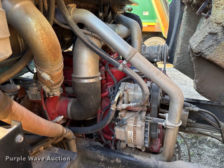 image for item EU5131 2016 Crane Carrier Low Entry refuse truck