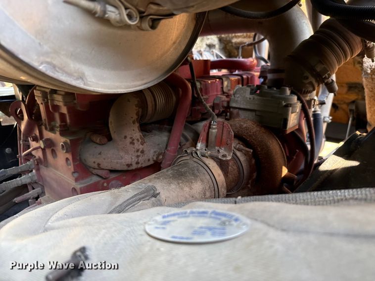 image for item EU5131 2016 Crane Carrier Low Entry refuse truck