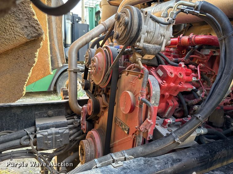 image for item EU5131 2016 Crane Carrier Low Entry refuse truck