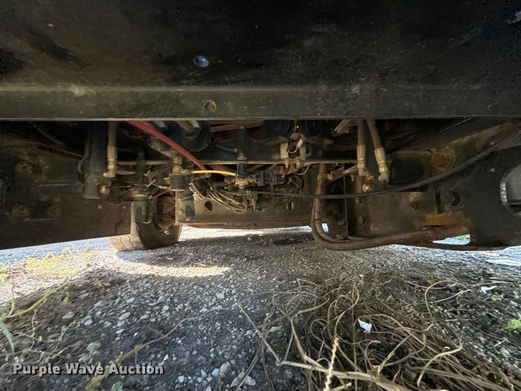 image for item EU5133 2013 Crane Carrier Low Entry refuse truck