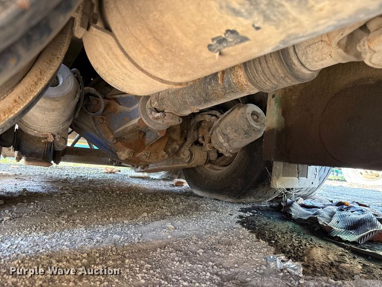 image for item EU5133 2013 Crane Carrier Low Entry refuse truck