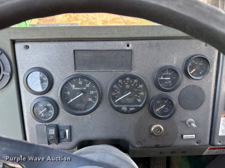 image for item EU5133 2013 Crane Carrier Low Entry refuse truck