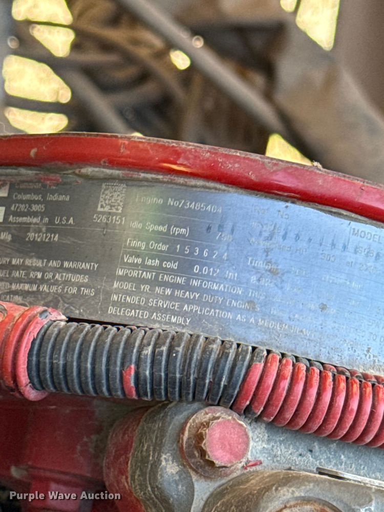 image for item EU5133 2013 Crane Carrier Low Entry refuse truck