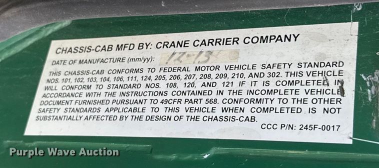 image for item EU5133 2013 Crane Carrier Low Entry refuse truck