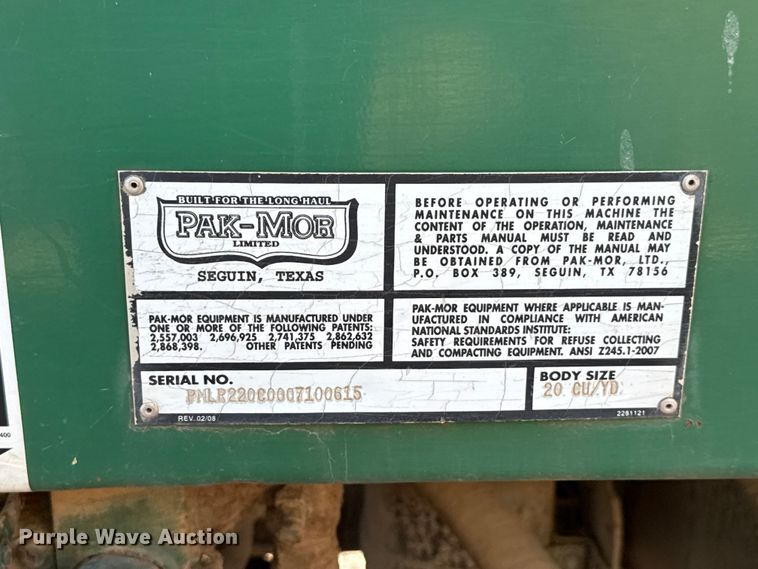 image for item EU5134 2015 Crane Carrier Low Entry refuse truck