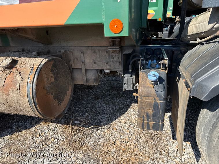 image for item EU5134 2015 Crane Carrier Low Entry refuse truck