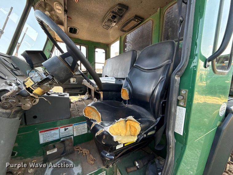 image for item EU5134 2015 Crane Carrier Low Entry refuse truck