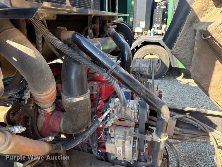 image for item EU5134 2015 Crane Carrier Low Entry refuse truck