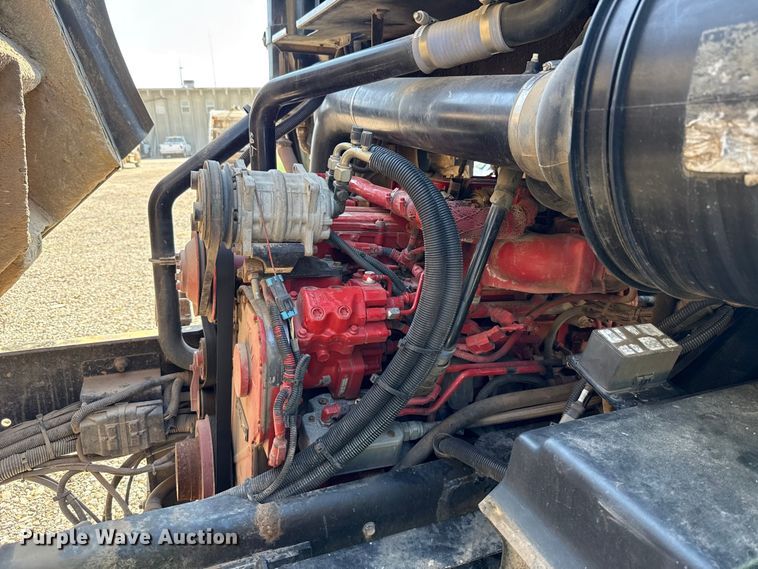 image for item EU5134 2015 Crane Carrier Low Entry refuse truck