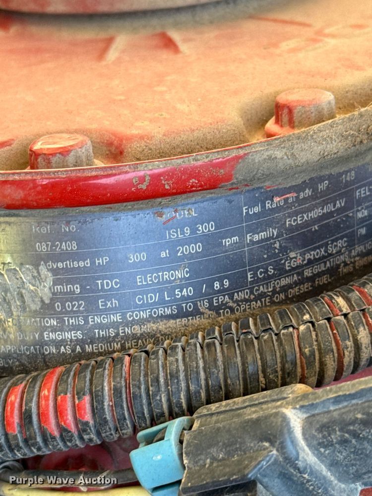 image for item EU5134 2015 Crane Carrier Low Entry refuse truck