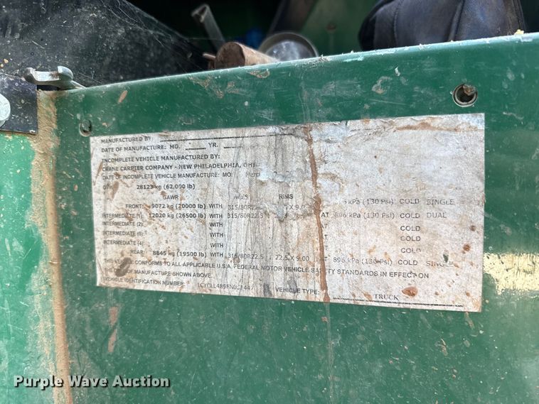 image for item EU5134 2015 Crane Carrier Low Entry refuse truck