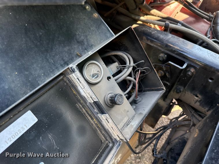 image for item EU5135 2013 Crane Carrier Low Entry refuse truck