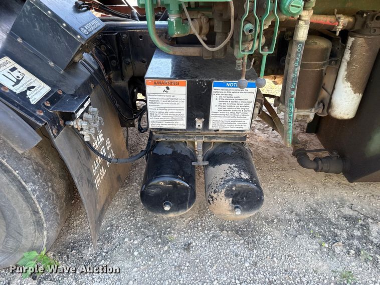 image for item EU5135 2013 Crane Carrier Low Entry refuse truck