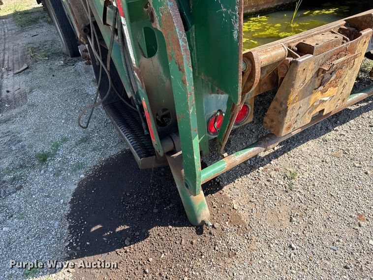 image for item EU5135 2013 Crane Carrier Low Entry refuse truck