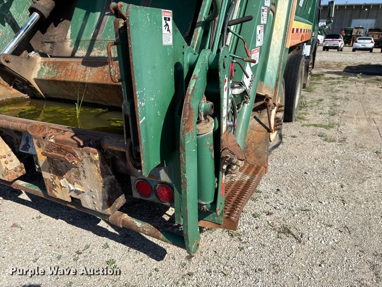 image for item EU5135 2013 Crane Carrier Low Entry refuse truck