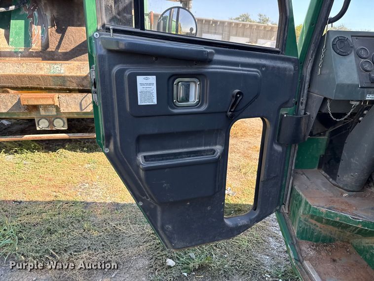 image for item EU5135 2013 Crane Carrier Low Entry refuse truck