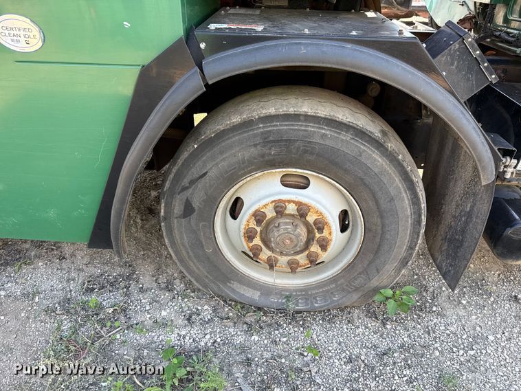 image for item EU5135 2013 Crane Carrier Low Entry refuse truck