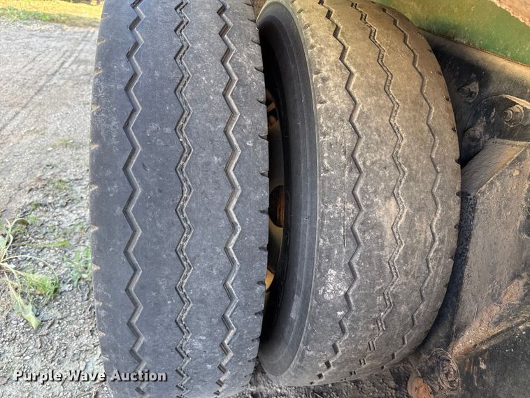 image for item EU5135 2013 Crane Carrier Low Entry refuse truck