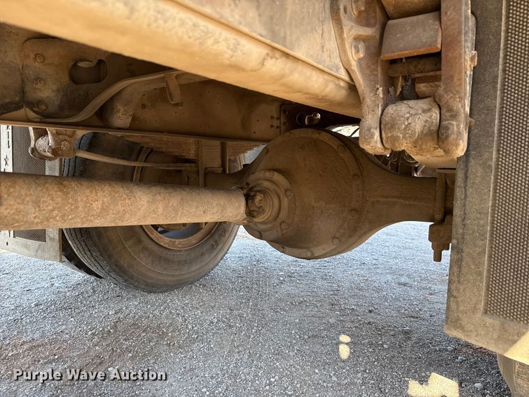 image for item EU5139 1990 International 4600 dump truck