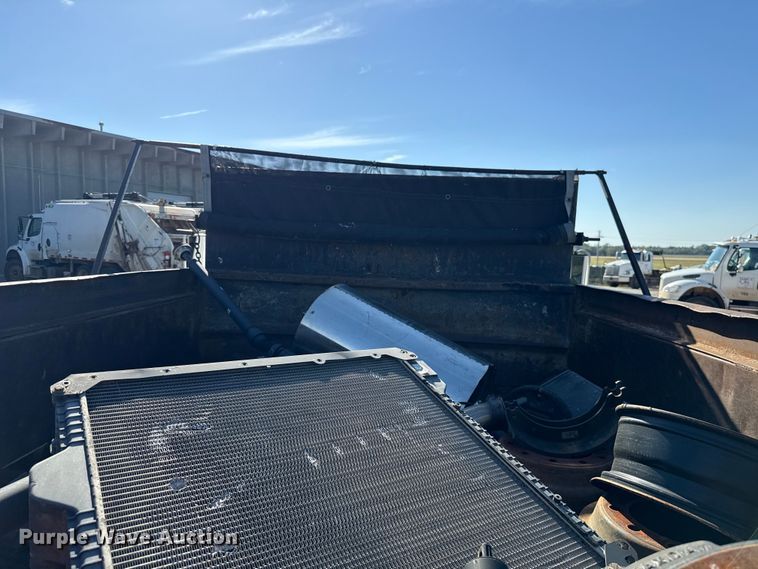 image for item EU5139 1990 International 4600 dump truck