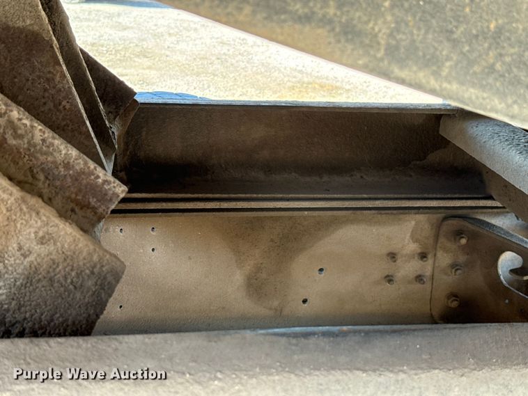 image for item EU5139 1990 International 4600 dump truck